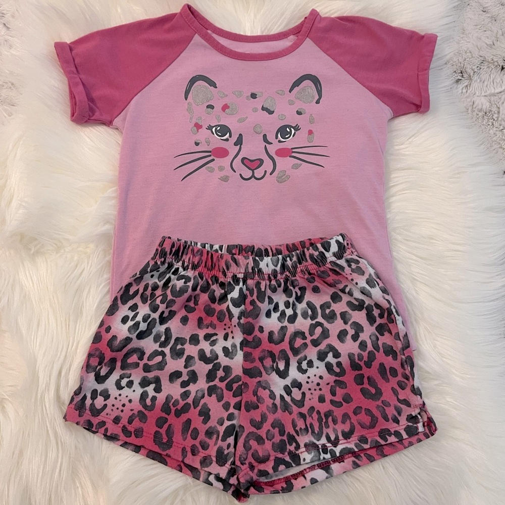 ⚜️(5 for $15) - Pajama Set